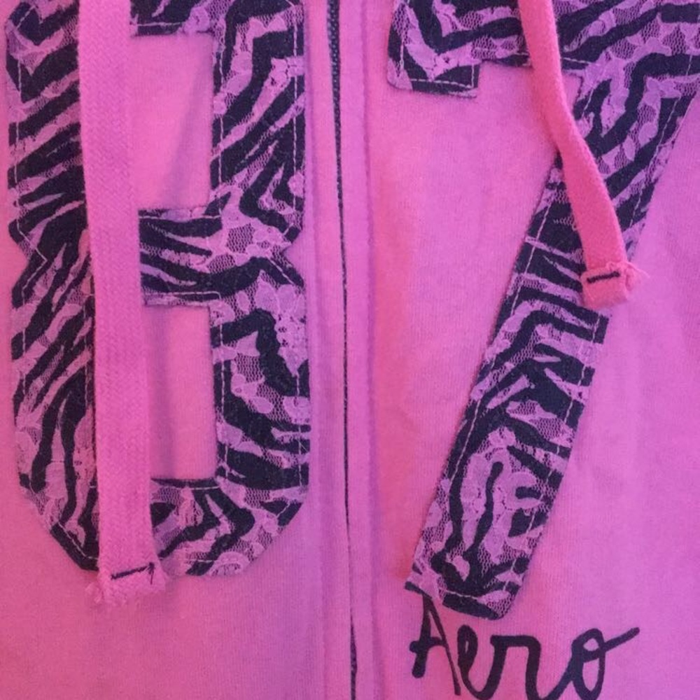 Zip up pink sweatshirt - Picture 2 of 4